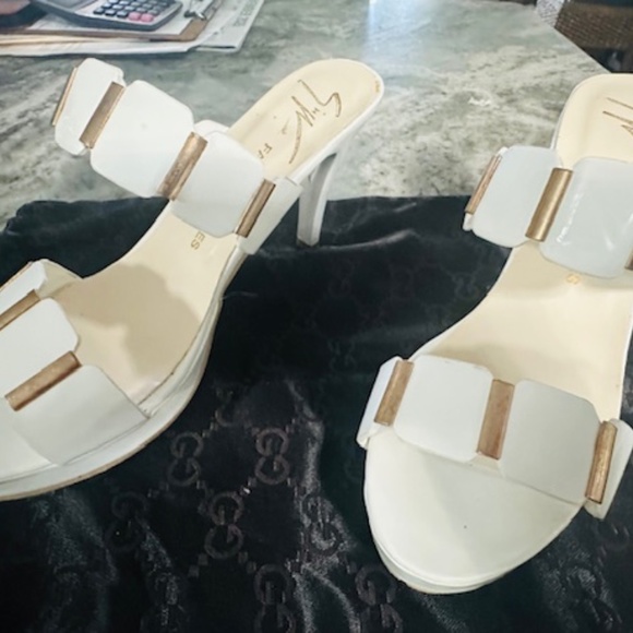 Simms White Pump Sandals - BRAND NEW! NEVER WORN Size 9 - Picture 15 of 16